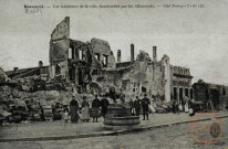 BACCARAT - Vue intérieure de la ville, bombardée par les Allemands.