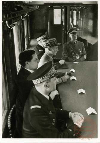 Compiégne 1940. Die Französische Delegation.