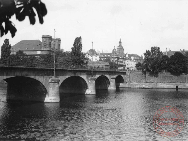 Vue générale côté ville pont des Alliés de 1846