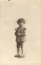 [Photographie d'une petite fille]