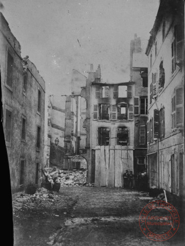 [Immeubles détruits après les bombardements de 1870]