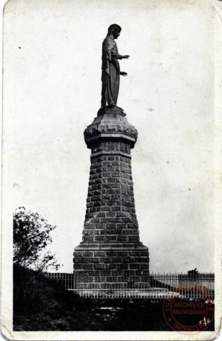 Hayange - Statue de Notre-Dame d'Hayange