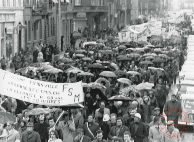 [Usinor, manifestation sidérurgie, 15000 personnes dans les rues]