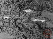 Vue aérienne du Hackenberg - Bloc tourelle de 135, casemate triple de 75