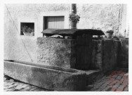 Maison avec puit et abreuvoir située au 4 rue Saint-Hippolyte à Haute-Rentgen (commune de Basse-Rentgen).
