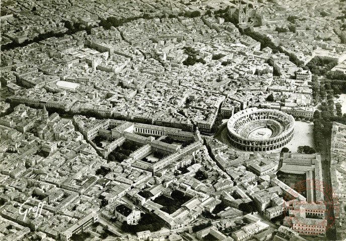 En Languedoc - Nimes (Gard) - Vue Aérienne