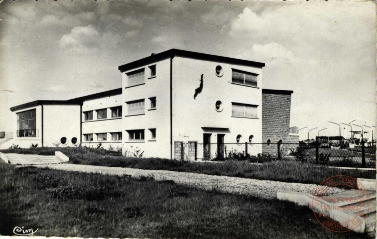 Thionville (Moselle) - La Piscine