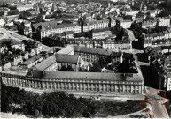 Thionville (Moselle) - Vue aérienne - Institut Notre-Dame, Collège Moderne, Ecole Poincaré