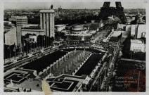 Panorama d'Ensemble avec les Bassins du Trocadéro. Exposition Internationale Paris 1937