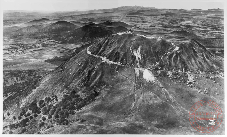 10. Le volcan - Le Puy de Dôme