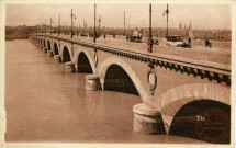 Bordeaux - Le Pont sur la Garonne.