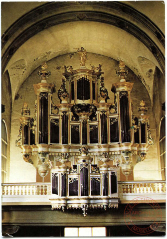 Orgue de l'Eglise St. Maximin à Thionville. Les Grandes Orgues. 2e moitié XVIIIe Buffet Classé. Restauration 1969 - A KERN 44 jeux, 3 claviers.