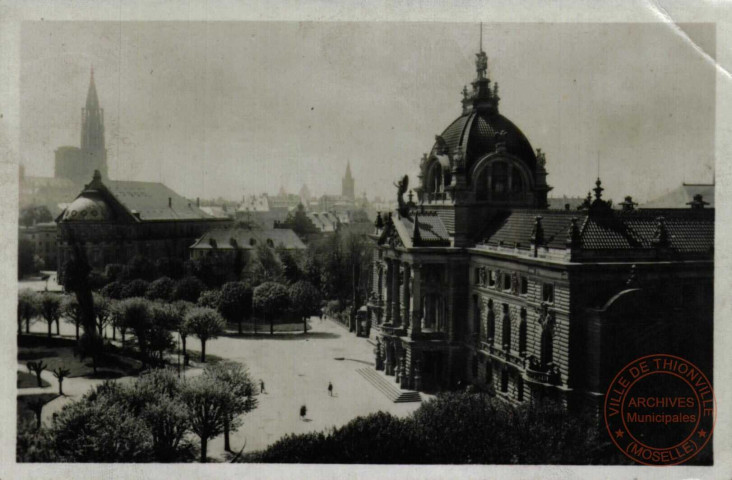 Strasbourg : Place de la République et Palais du Rhin (Ancien Palais Impérial)