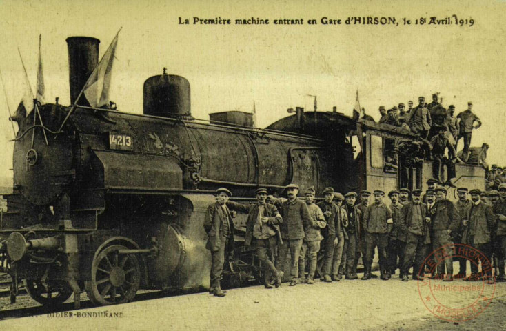 La Première machine entrant en Gare d'Hirson, le 18 avril 1919.