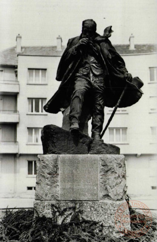 Thionville (Moselle) - Statue de Victor Hugo