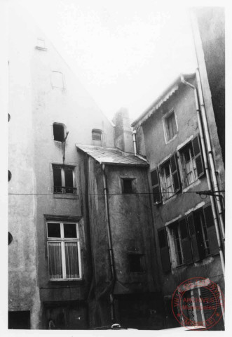 Cour du Mersch, façade XVIe remaniée - Thionville