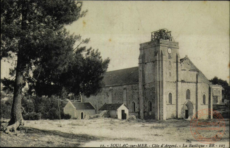 SOULAC-sur-Mer / Côte d'Argent / La Basilique