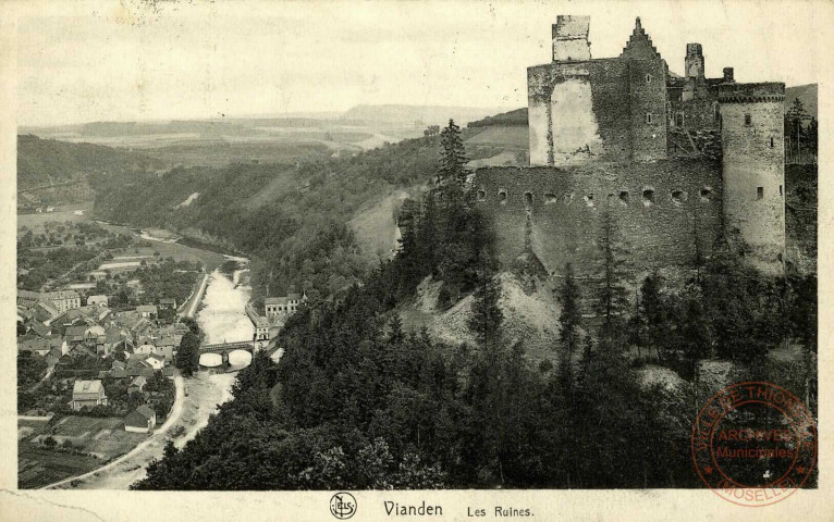 Vianden. Les Ruines.