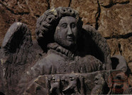 Thionville - Grande clef de voûte aux armes d'Elisabeth de Goerliz provenant de l'ancienne chapelle des Augustins, XVe siècle