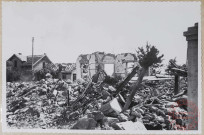 30 route de Metz à Thionville. Maison totalement détruite par une bombe.