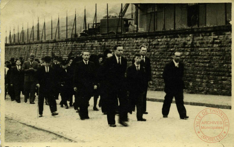 [Obsèques de Lucien JUNG, Maître-Pâtissier rue de Gaulle à Hayange, le 26 juin 1961]