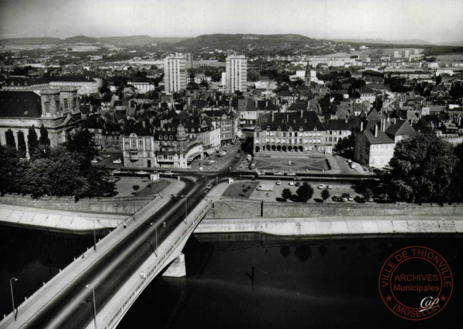 Thionville (Moselle) - Vue générale et le Pont des Alliés