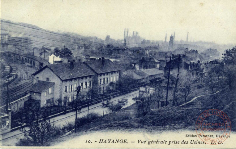 Hayange - Vue générale prise des Usines