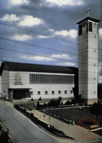 Roussy-le-village (Moselle) - Eglise