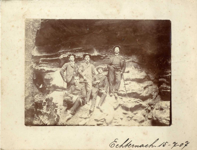 [Photographie d'une excursion à Echternach avec Charly Martha en 1907]