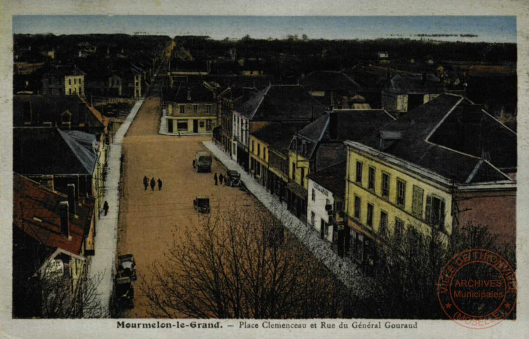 Mourmelon-Le-Grand. / Place Clemenceau et Rue du Générale Gouraud