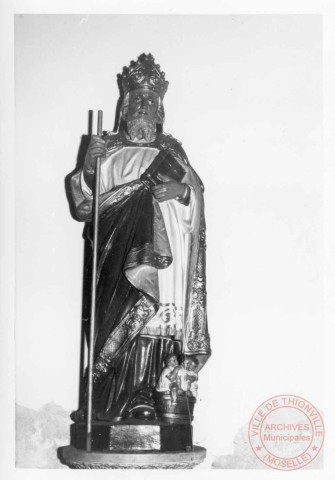 Statue (XVIIe) située dans la chapelle Saint-Hippolyte, 1 rue Saint-Hippolyte à Haute-Rentgen (commune de Basse-Rentgen)