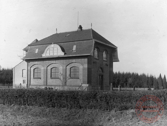 Intérieur de la pomperie de Manom