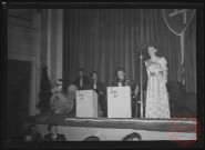 Foire exposition de 1948 - Spectacle au théâtre