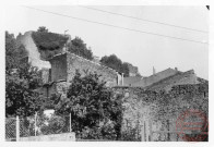 Ensemble depuis la chapelle, remparts Ouest et arrière des maisons