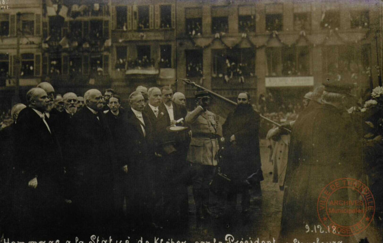 Hommage à la Statue de Kléber par le Président à Strasbourg. 09.12.18