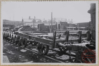 Wagon à décombres complètement inutilisable.