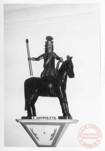 Statue de Saint-Hippolyte (XVIIe) située dans la chapelle Saint-Hippolyte, 1 rue Saint-Hippolyte à Haute-Rentgen (commune de Basse-Rentgen)