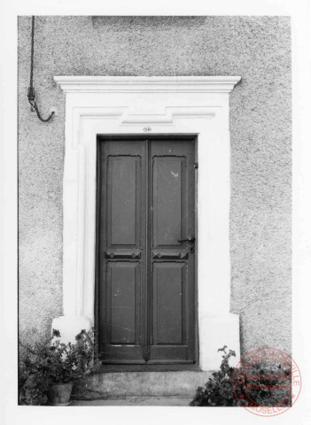 Linteau de porte daté 1746 à Basse-Rentgen