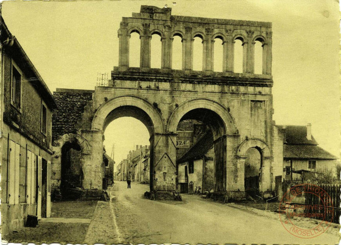 Autun (Saône-et-Loire) - Autun La Romaine - Autun Antique