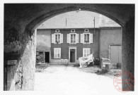 Ferme située 22 Cour de l'Abbaye à Gandren (commune de Beyren-lès-Sierck)