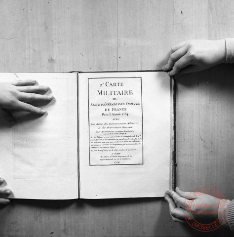 "Carte militaire ou liste générale des troupes de France pour l'année 1754", de A Gand