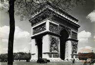 Paris - L'Arc de Triomphe