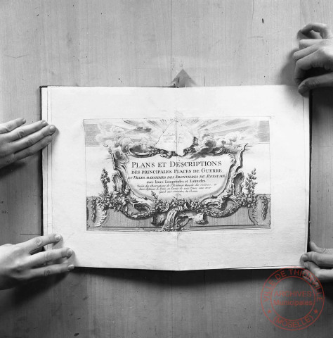 "Plans et descriptions des principales places de guerre et villes maritimes des frontières du Royaume avec leurs longitude et latitudes", en 1751