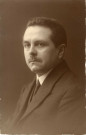 [Photographie de Léon Martha dans les années 1930]