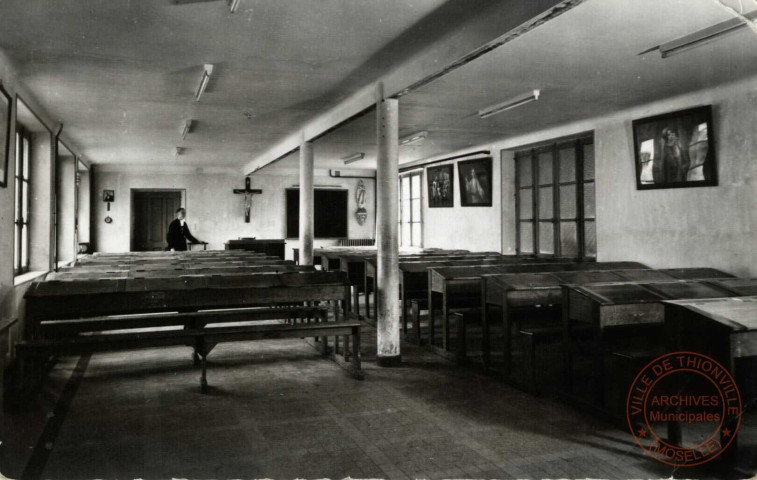 Aulnois-sur-Seille (Moselle) - Juvénat des Frères Maristes - Salle d'études