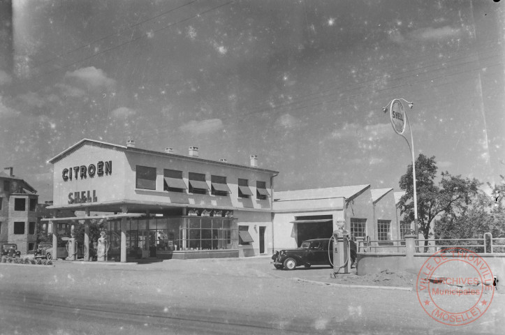 [Vue du garage Citroën, 50 avenue Albert 1er]