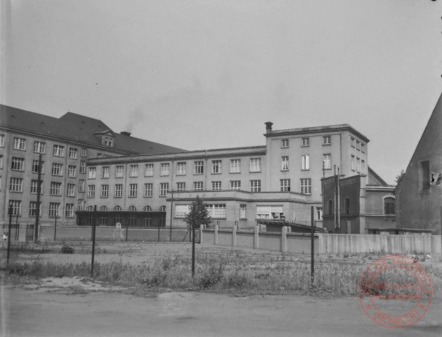 [Lycée et collège Hélène Boucher]