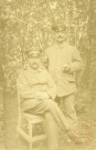 [Portrait de deux soldats allemands]