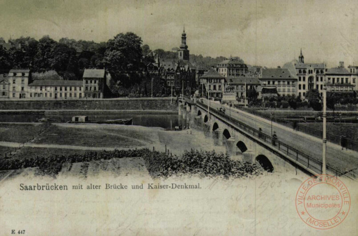 Saarbrücken mit alter Brücke und Kaiser-Denkmal.