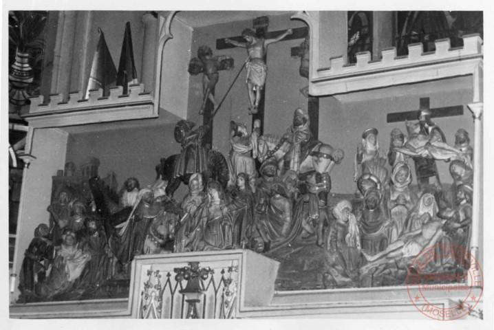 Eglise paroissiale de Rustroff, calvaire, autel, rétable XVIe